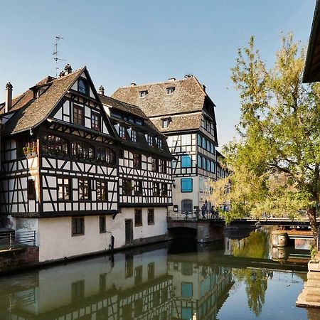 Pavillon Regent Petite France Hotel Strasbourg Exterior photo The Petite France district