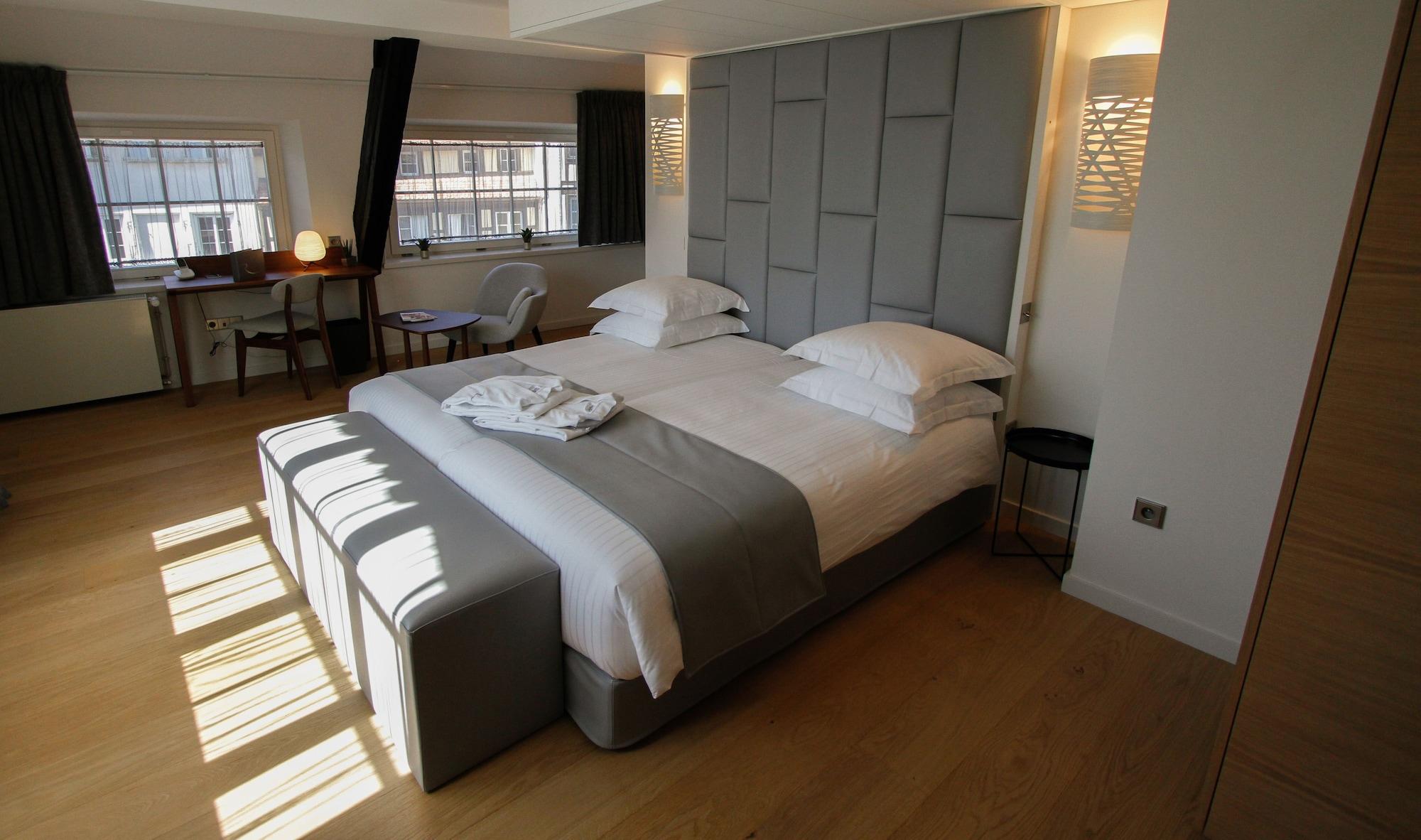 Pavillon Regent Petite France Hotel Strasbourg Exterior photo A bedroom at the hotel