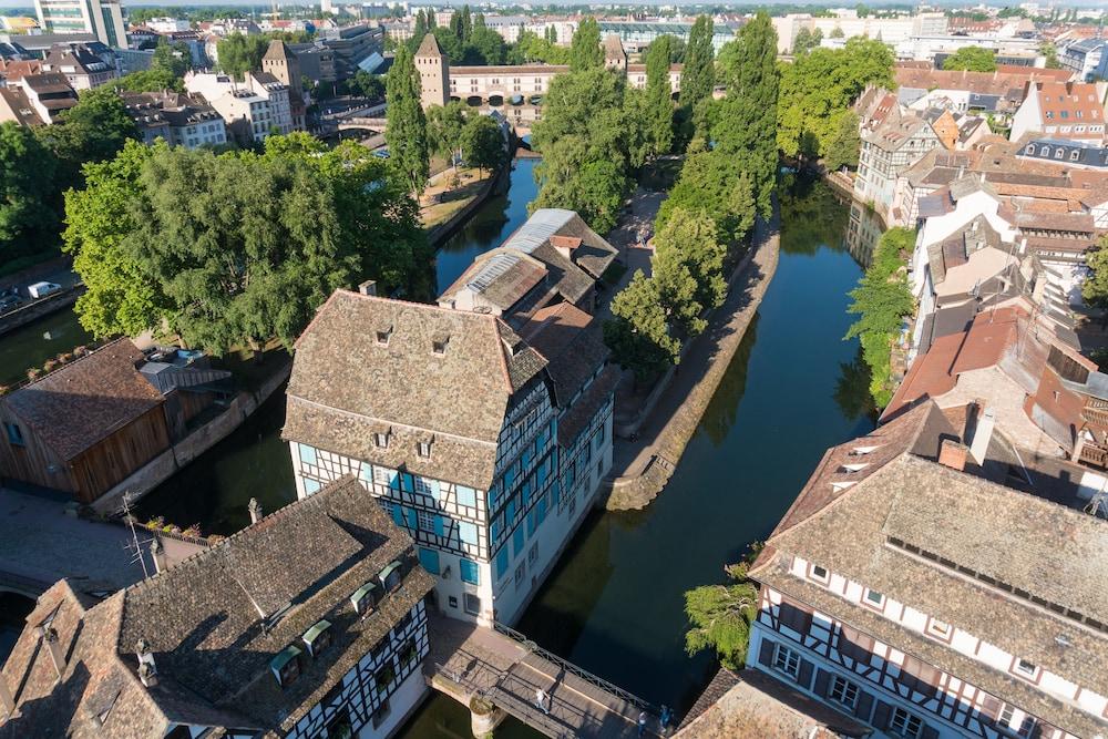 Pavillon Regent Petite France Hotel Strasbourg Exterior photo The old town of Mulhouse