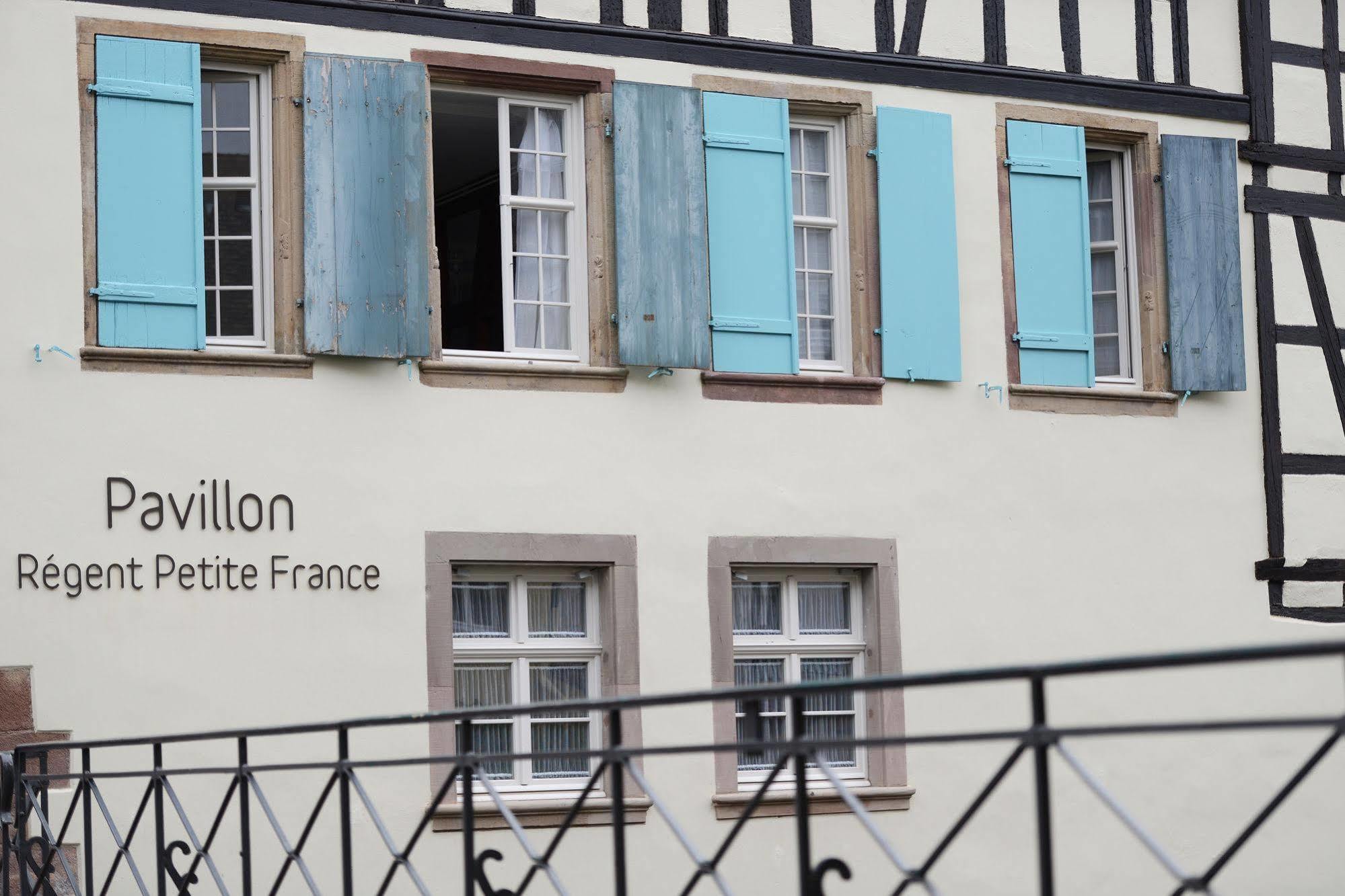 Pavillon Regent Petite France Hotel Strasbourg Exterior photo The windows of the Pavillon de l'Agent de Petite France